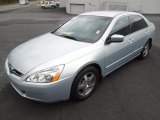 2005 Honda Accord Hybrid Sedan Front 3/4 View