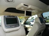 2009 Chevrolet Traverse LTZ Entertainment System