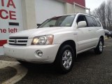 Super White Toyota Highlander in 2003