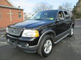 2003 Ford Explorer XLT AWD Front 3/4 View