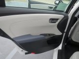 2013 Toyota Avalon Hybrid XLE Door Panel