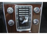 2013 Volvo S60 T6 AWD Controls