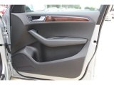 2011 Audi Q5 2.0T quattro Door Panel
