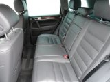 2007 Volkswagen Touareg V6 Rear Seat