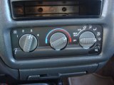 2003 Chevrolet S10 Xtreme Extended Cab Controls