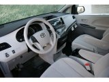 2013 Toyota Sienna LE AWD Light Gray Interior