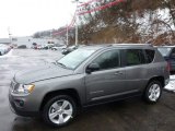 2013 Jeep Compass Sport 4x4 Front 3/4 View