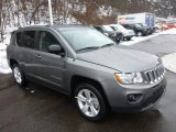 2013 Jeep Compass Sport 4x4 Front 3/4 View