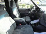 2000 Chevrolet S10 LS Extended Cab 4x4 Graphite Interior