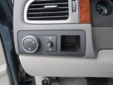 2008 Chevrolet Suburban 1500 LT Controls