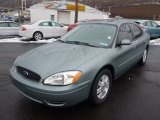 2007 Ford Taurus SEL Front 3/4 View