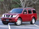 2005 Nissan Pathfinder Red Brawn Pearl