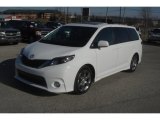 2011 Toyota Sienna SE Front 3/4 View