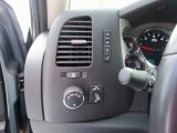 2011 GMC Sierra 1500 SLE Extended Cab 4x4 Controls