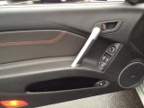 2006 Hyundai Tiburon GT Door Panel