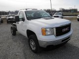 2013 GMC Sierra 2500HD Regular Cab 4x4 Chassis Front 3/4 View