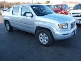 2007 Honda Ridgeline RTL Front 3/4 View