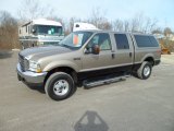 2004 Ford F250 Super Duty Lariat Crew Cab 4x4 Front 3/4 View