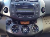 2010 Toyota RAV4 Limited 4WD Controls