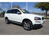 2009 Volvo XC90 3.2 Front 3/4 View