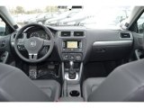 2013 Volkswagen Jetta SEL Sedan Dashboard