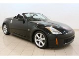 2005 Nissan 350Z Roadster Front 3/4 View