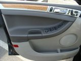 2006 Chrysler Pacifica Limited AWD Door Panel