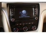2013 Volkswagen Passat 2.5L SE Controls