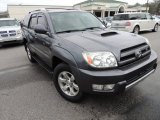 2005 Toyota 4Runner Sport Edition Front 3/4 View