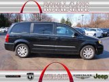 2013 Brilliant Black Crystal Pearl Chrysler Town & Country Touring #77218747