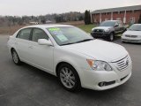 2008 Toyota Avalon Limited Front 3/4 View