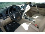 2013 Toyota Highlander SE 4WD Sand Beige Interior