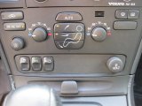 2004 Volvo S60 2.5T Controls