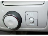 2009 Buick Lucerne CXL Controls