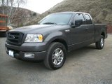 2004 Ford F150 STX SuperCab Front 3/4 View