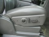 2007 Chevrolet Silverado 3500HD Classic LT Extended Cab Dually 4x4 Door Panel