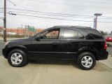 Ebony Black Kia Sorento in 2008