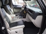 2009 Jeep Commander Overland 4x4 Front Seat