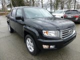 2013 Honda Ridgeline RTL Front 3/4 View