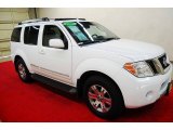 2012 Nissan Pathfinder LE