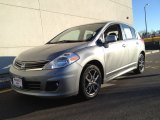 2010 Magnetic Gray Metallic Nissan Versa 1.8 SL Hatchback #77474731