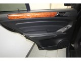 2009 Mercedes-Benz ML 350 4Matic Door Panel