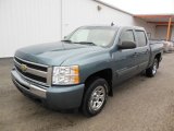 2009 Chevrolet Silverado 1500 LS Crew Cab Front 3/4 View