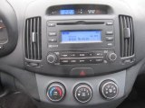 2009 Hyundai Elantra SE Sedan Controls