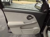 2006 Chevrolet Equinox LS Door Panel