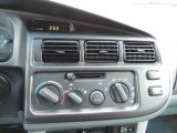 2000 Toyota Sienna LE Controls