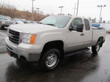 2007 GMC Sierra 2500HD SLE Extended Cab 4x4 Front 3/4 View