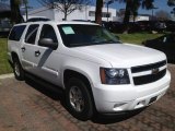 2008 Chevrolet Suburban 1500 LS Front 3/4 View