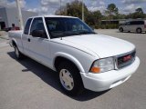 2003 GMC Sonoma SLS Extended Cab Front 3/4 View