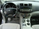2010 Toyota Highlander V6 4WD Dashboard